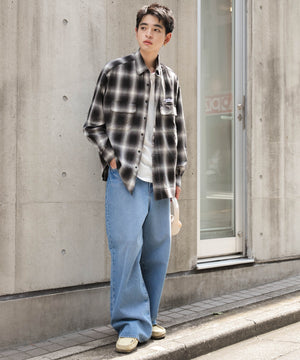 ブラックチェック モデル：180cm L着用