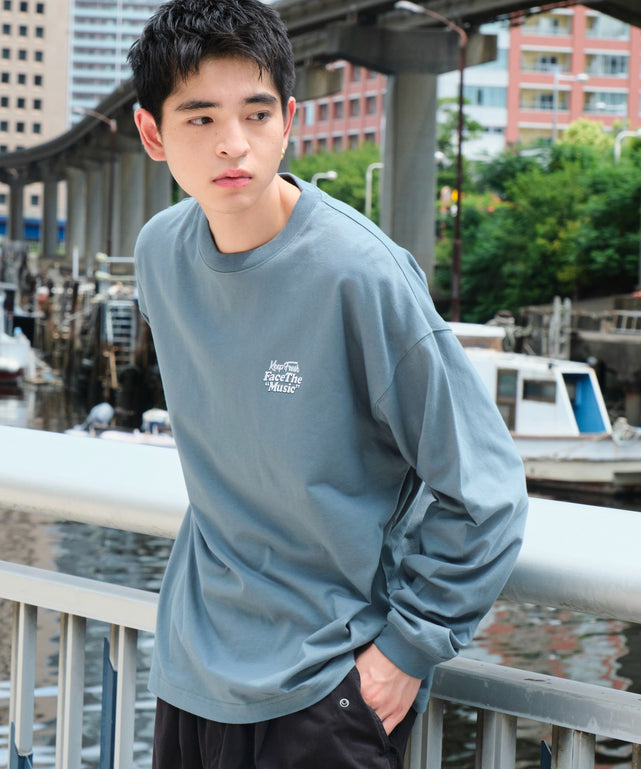 グリーン モデル：180cm L着用