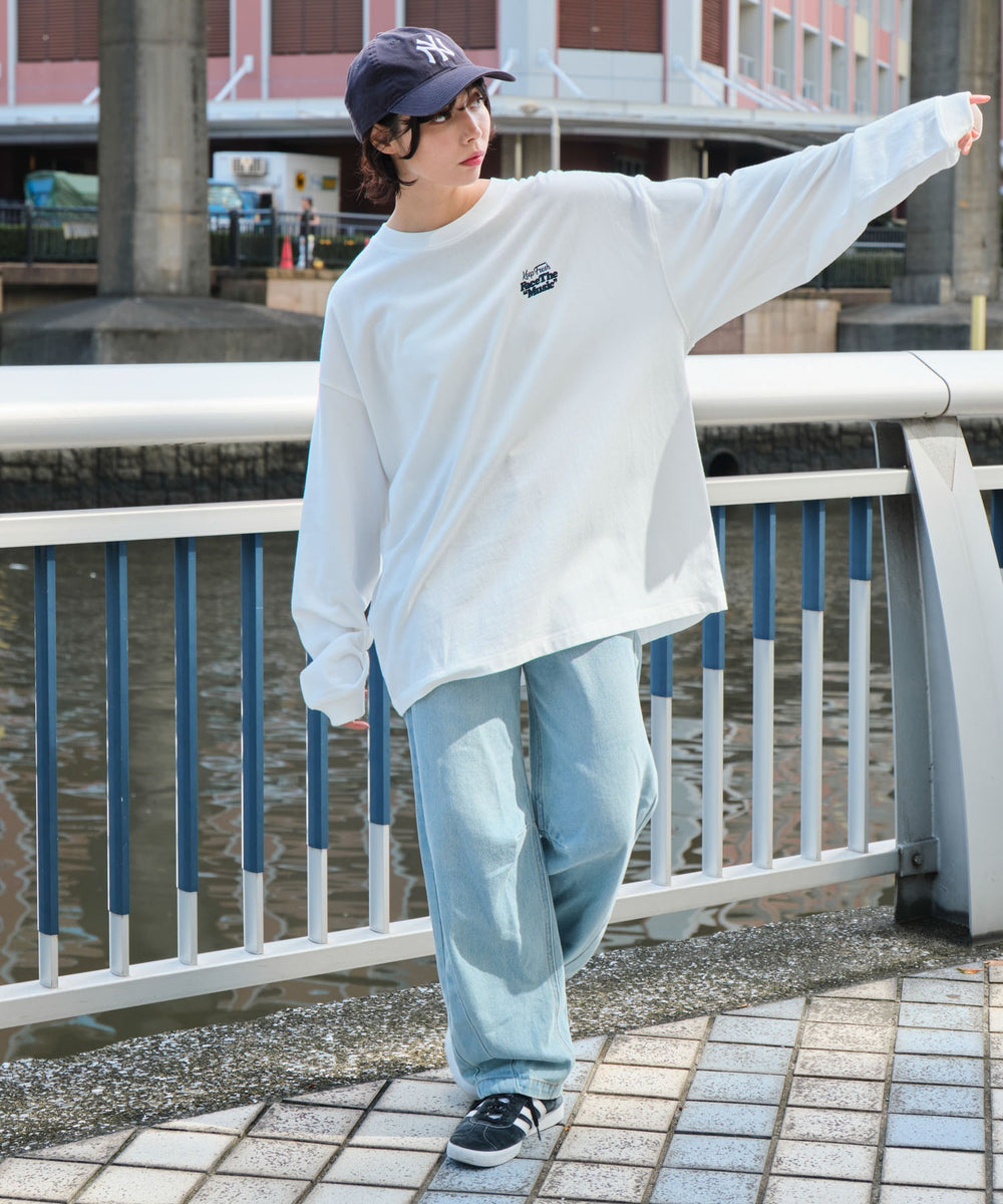 ホワイト モデル：160cm L着用