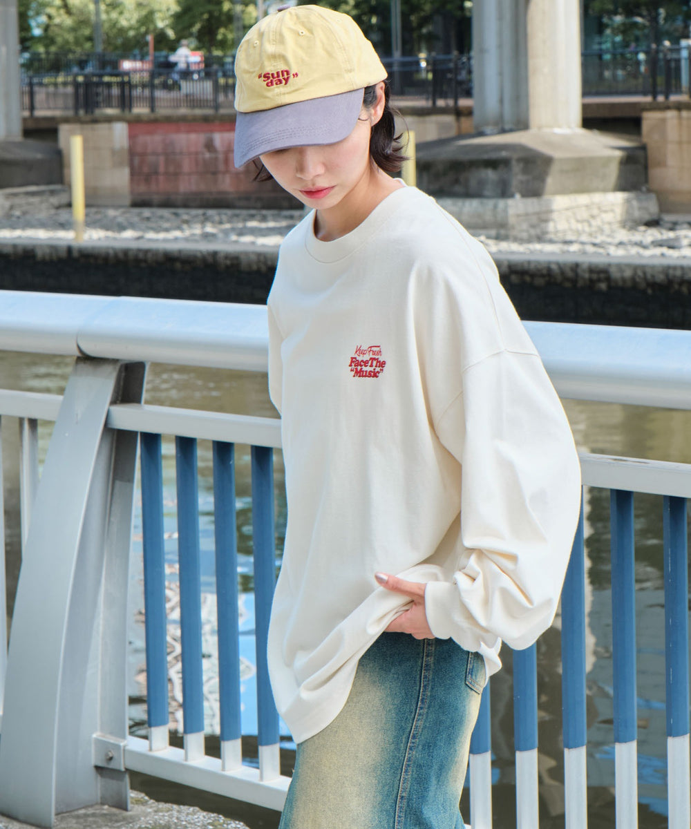 ホワイトアイボリー モデル：160cm L着用