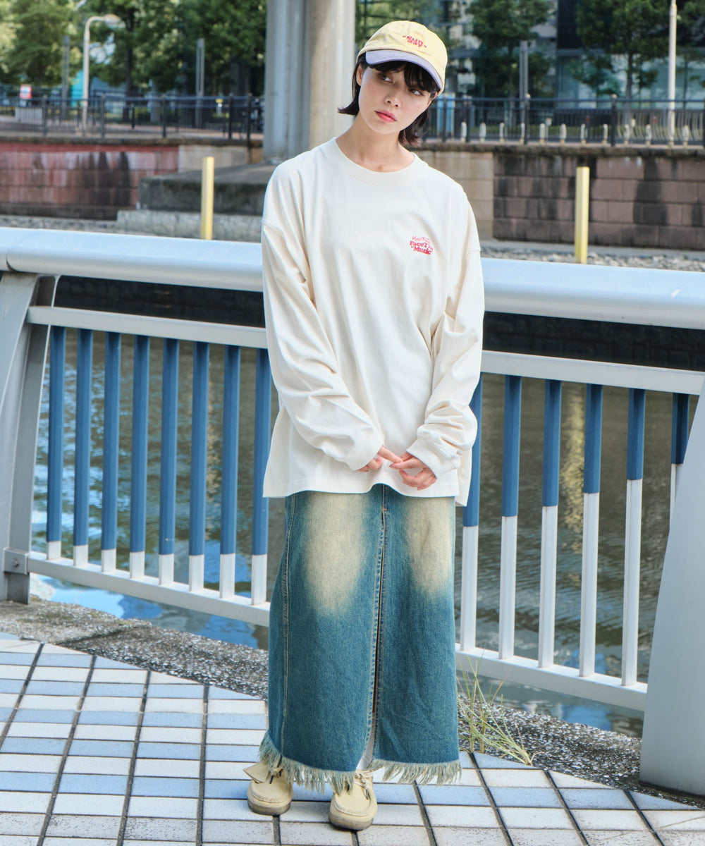 ホワイトアイボリー モデル：160cm L着用