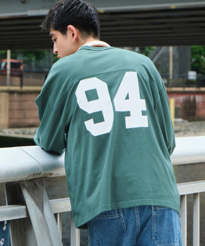 Dグリーン モデル：180cm L着用