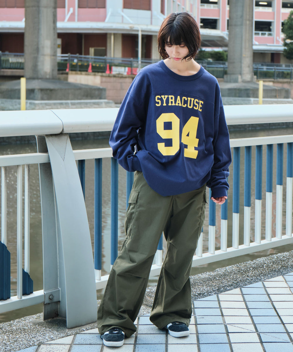 ネイビー モデル：160cm L着用