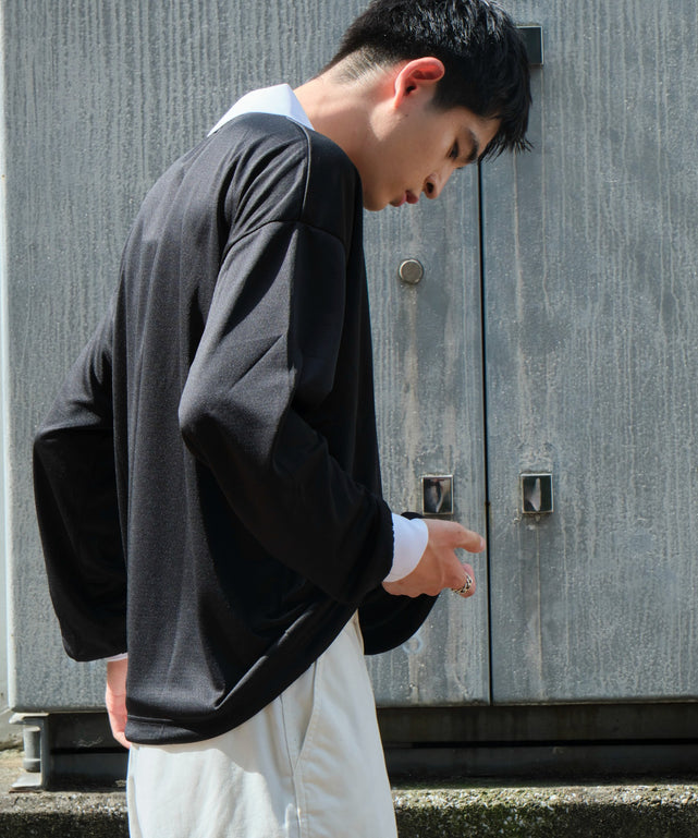 ブラック モデル：180cm L着用