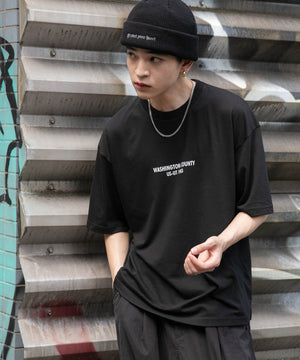 ブラック モデル：180cm L着用