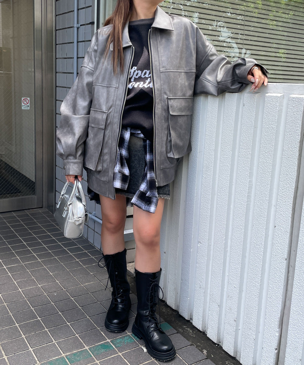 グレー　モデル:155cm M着用