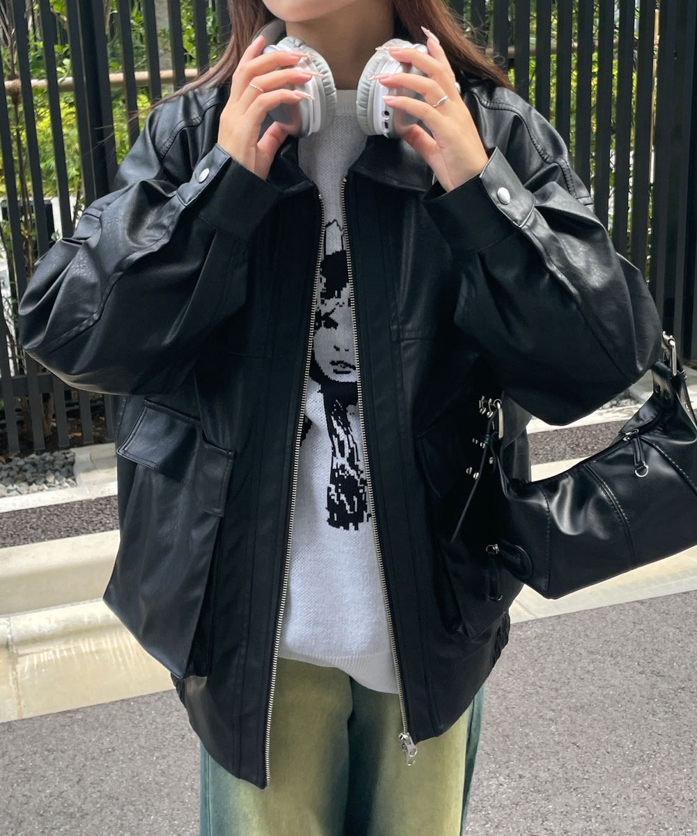 ブラック　モデル:155cm M着用