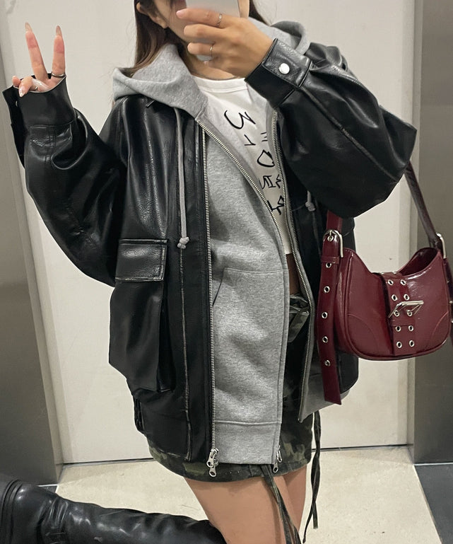 ブラック　モデル:155cm M着用