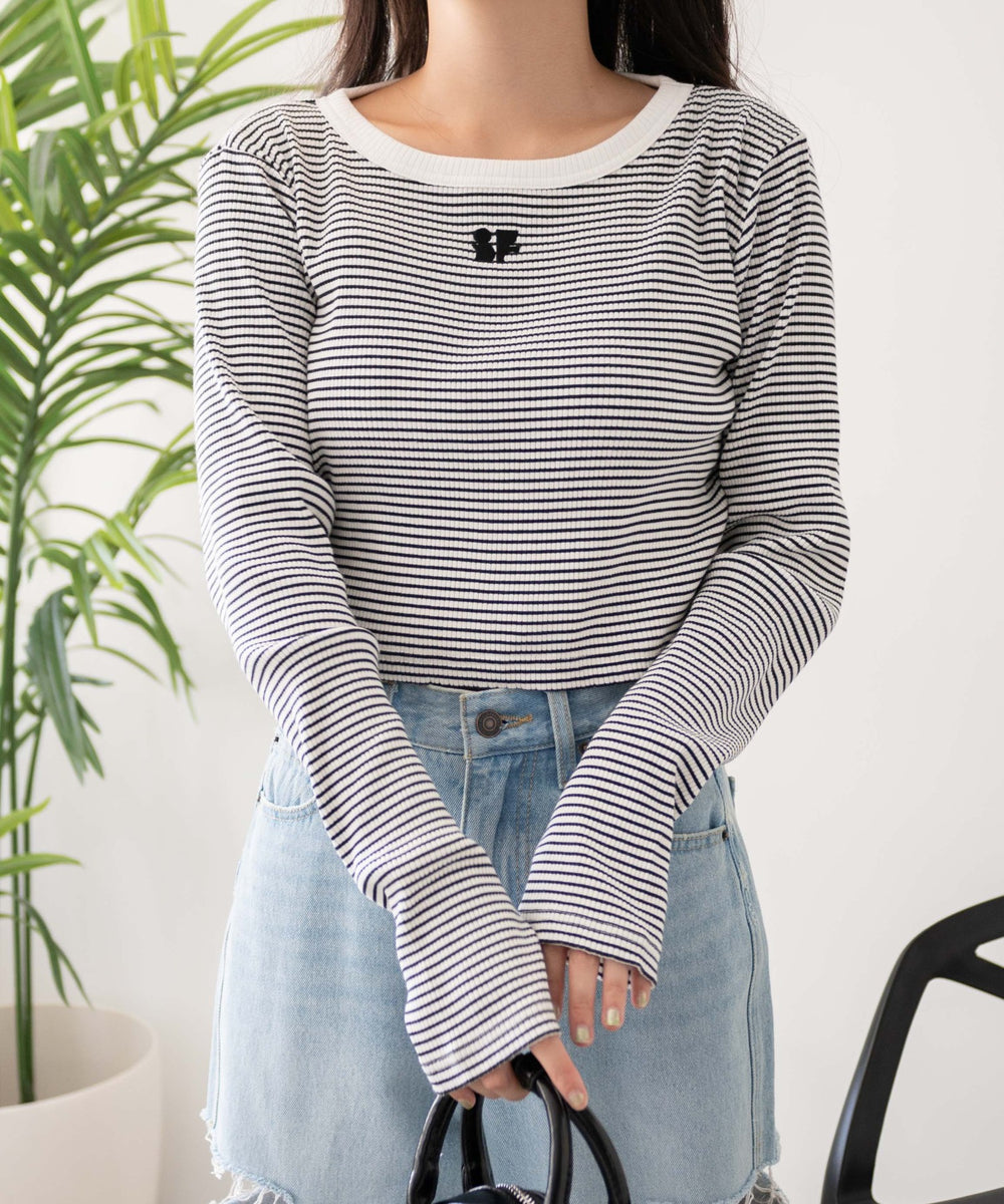 ホワイトボーダー　モデル:155cm F着用