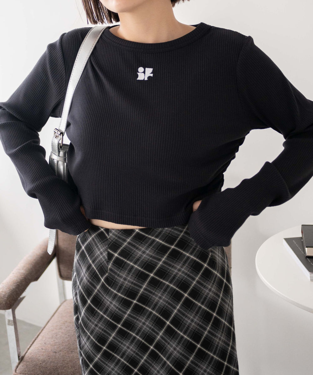 ブラック　モデル:155cm F着用