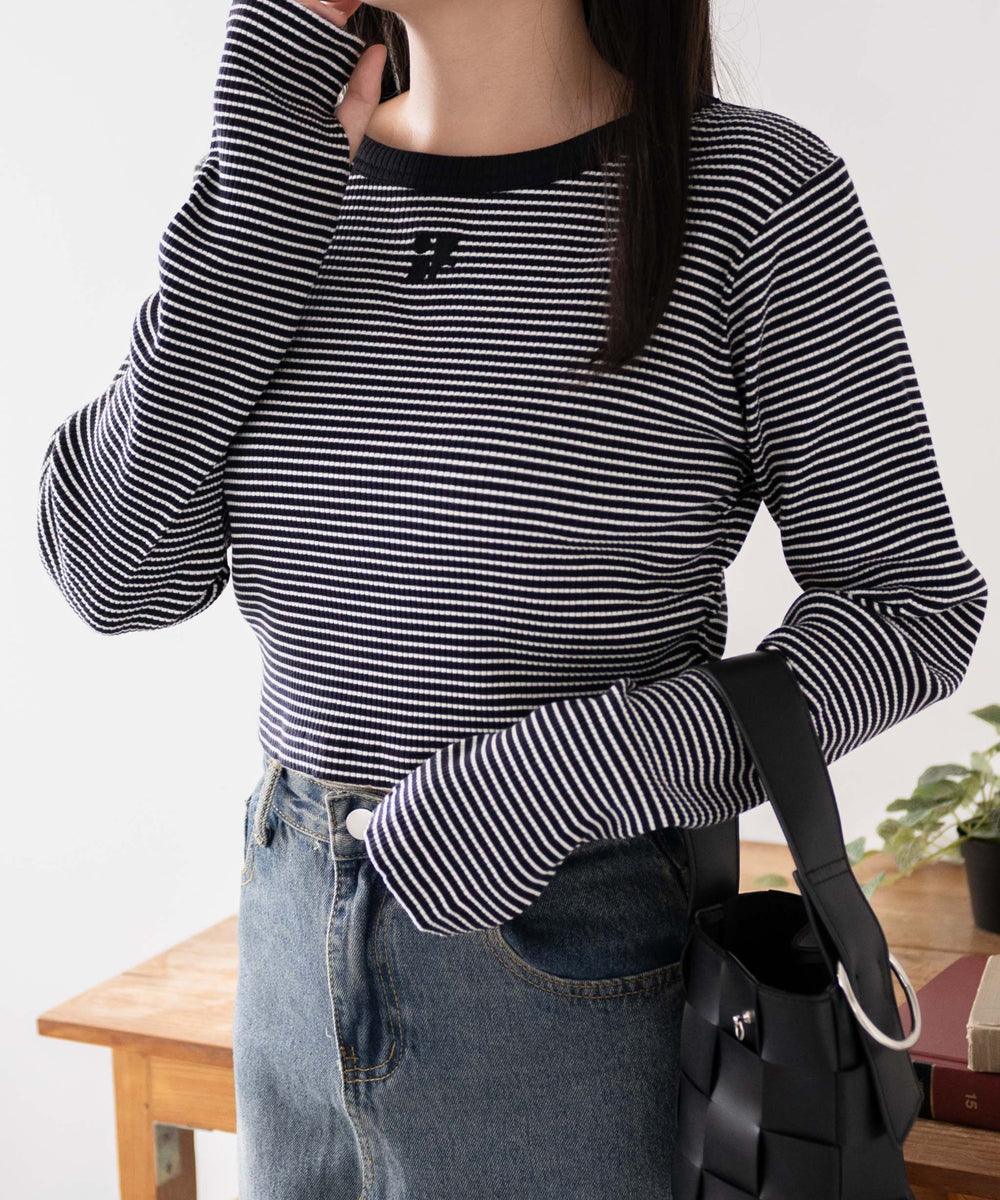 ブラックボーダー　モデル:155cm F着用