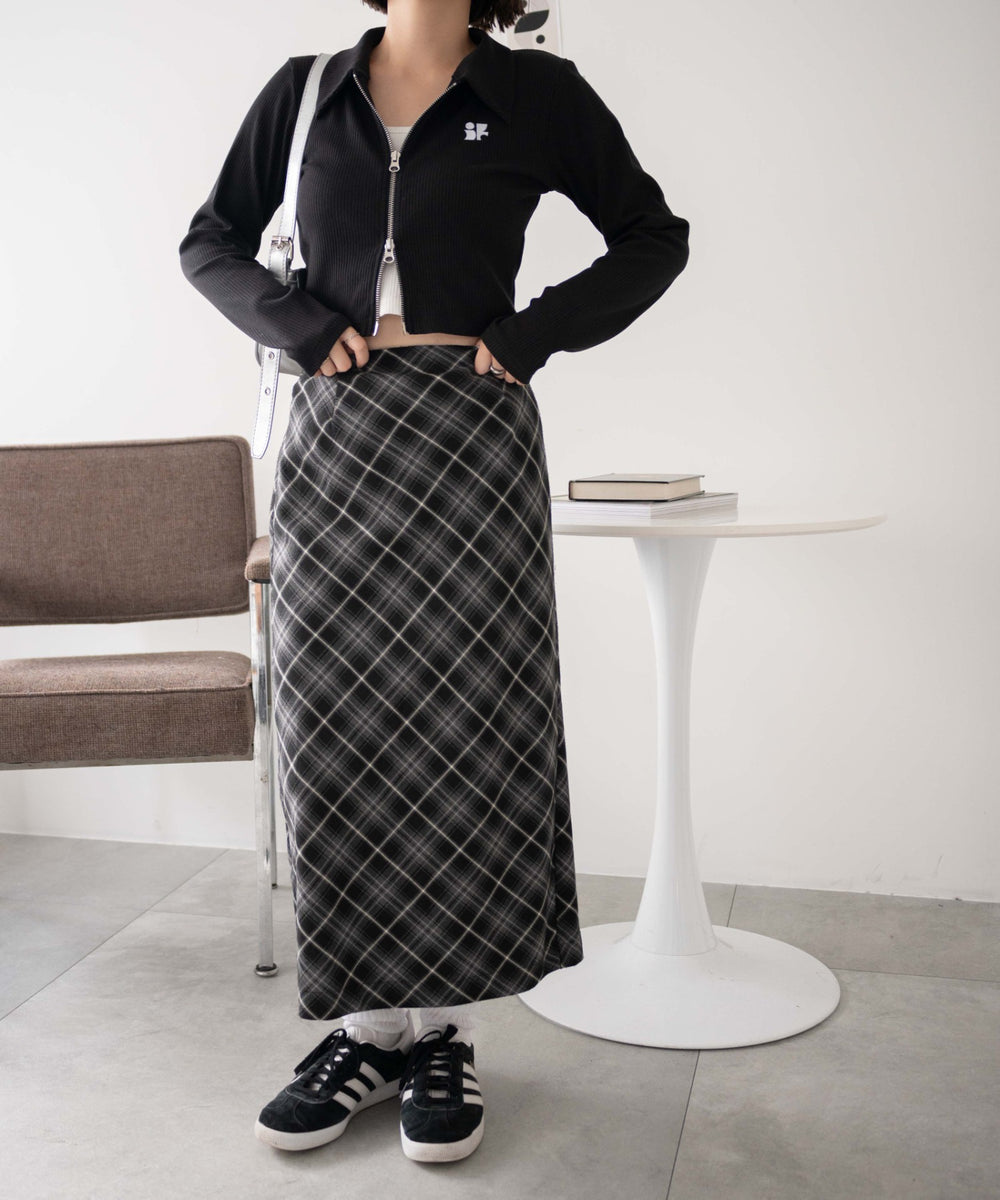 ブラック　モデル:155cm F着用