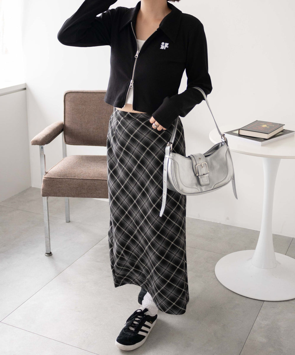 ブラック　モデル:155cm F着用