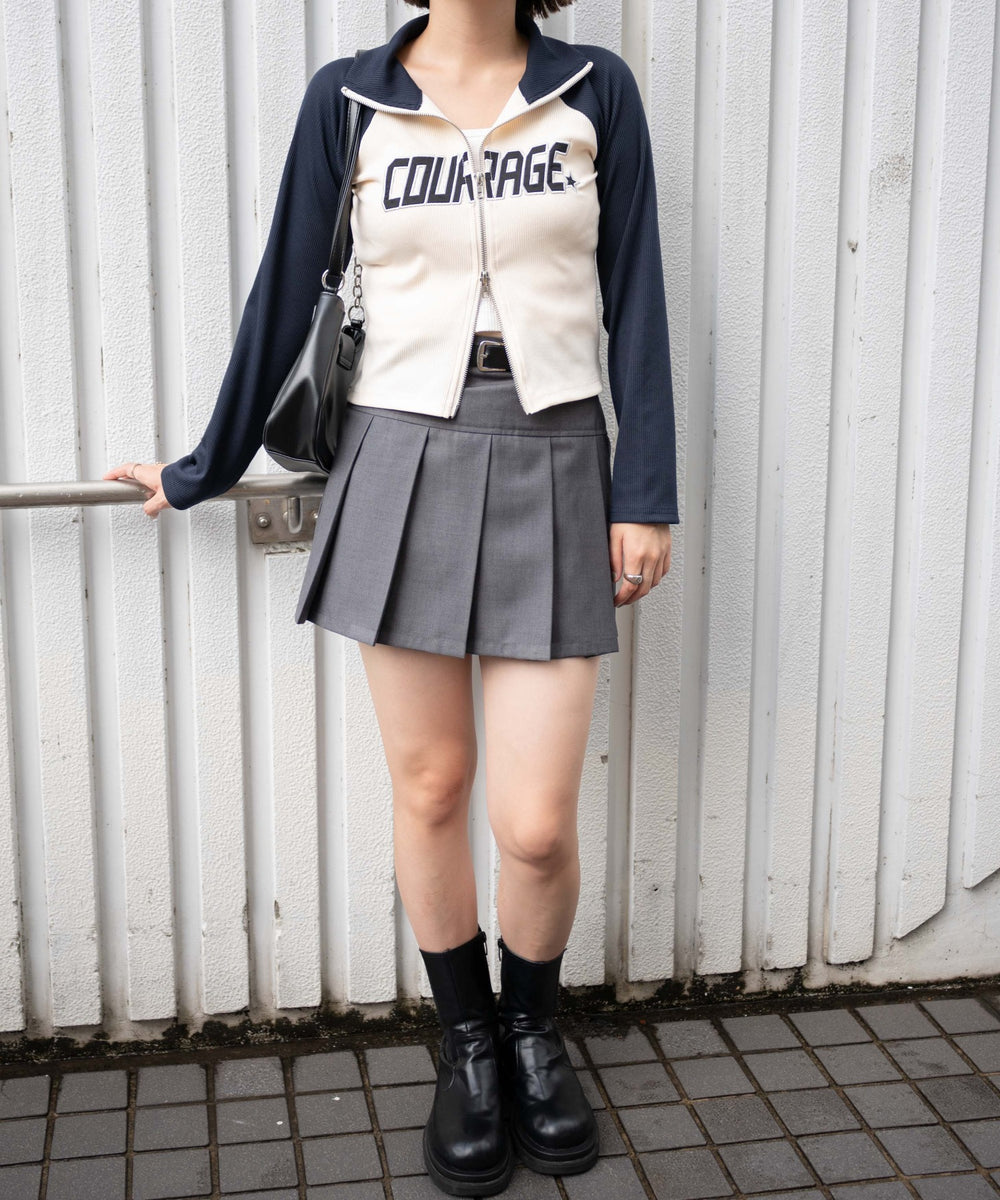 ネイビー　モデル:155cm F着用