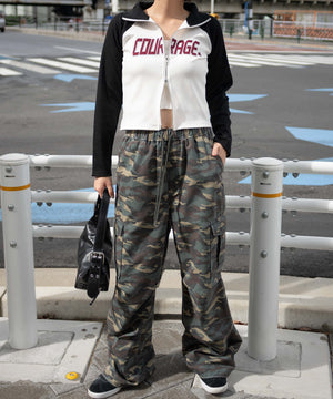 ブラック　モデル:155cm F着用