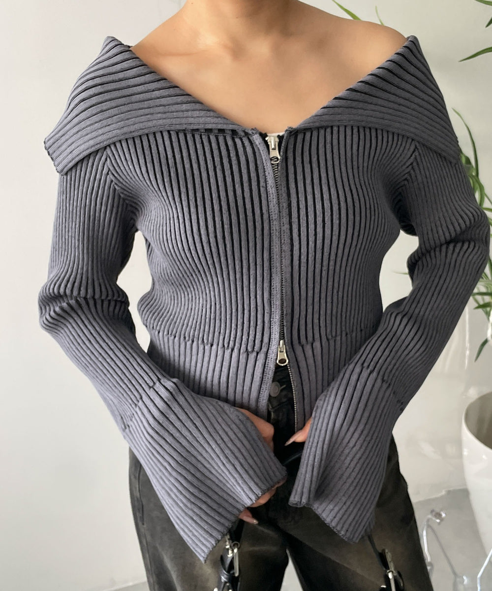 ブラック　モデル:155cm F着用