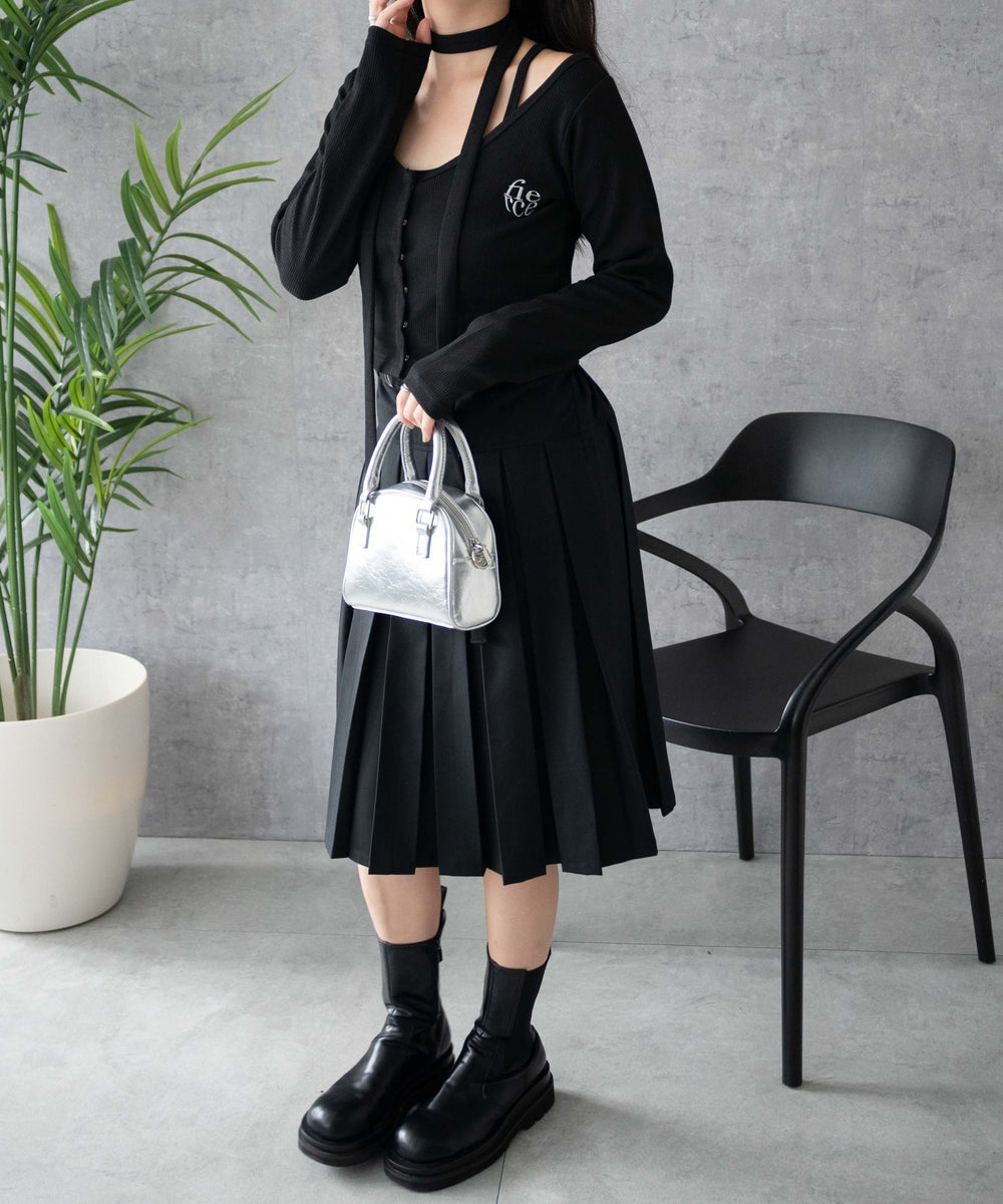 ブラック　モデル:155cm F着用