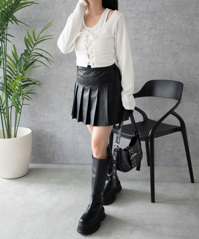 ホワイト 　モデル:155cm F着用