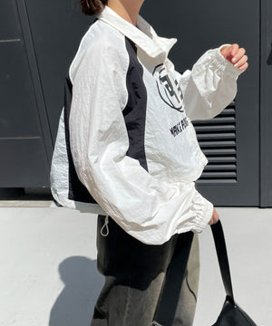 ホワイト 　モデル:155センチメートル　F着用