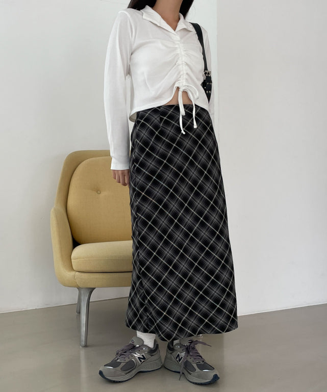 ホワイト 　モデル:155cm F着用