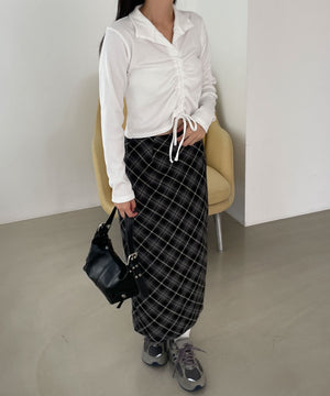 ホワイト 　モデル:155cm F着用