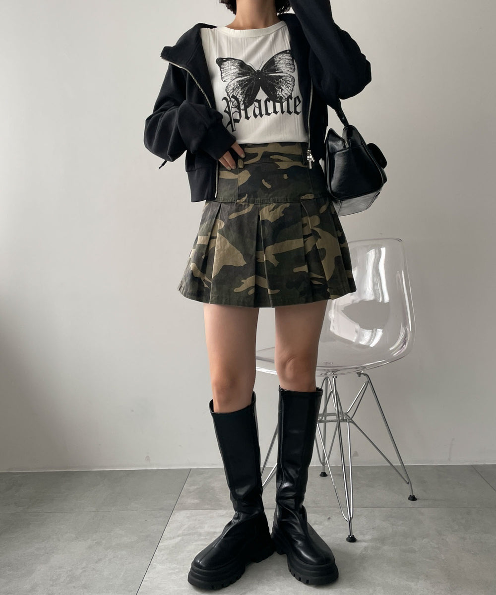 ホワイト　モデル:155cm F着用