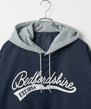 フードワッペンスタジャン