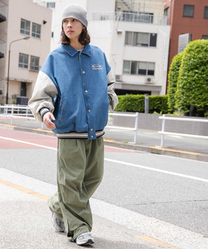 デニム淡色 モデル：174cm L着用