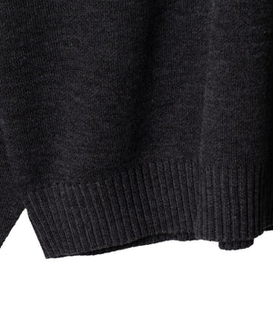 ジャガードグラフィックプルオーバー（LS）