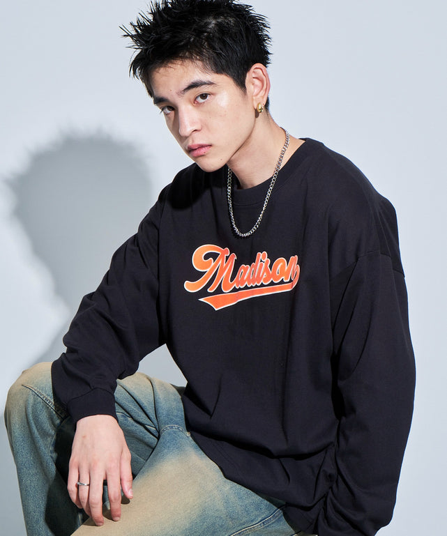 ブラック モデル：180cm L着用