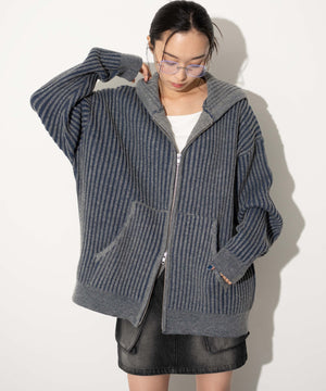 ブルー モデル：161cm L着用