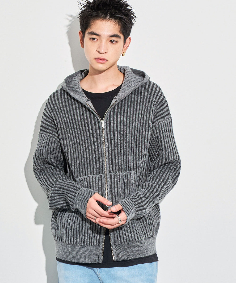 グレー モデル：180cm L着用