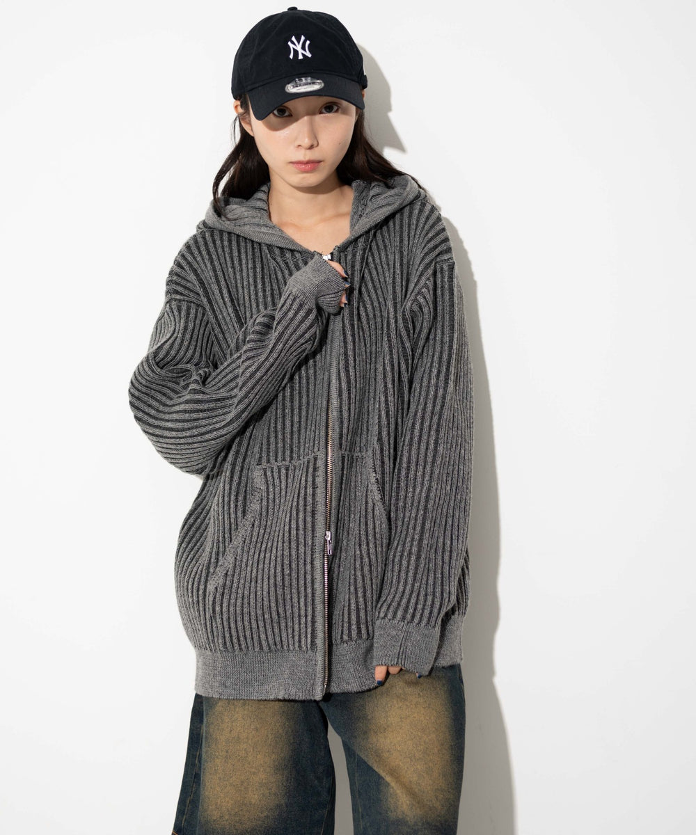 グレー モデル：161cm L着用