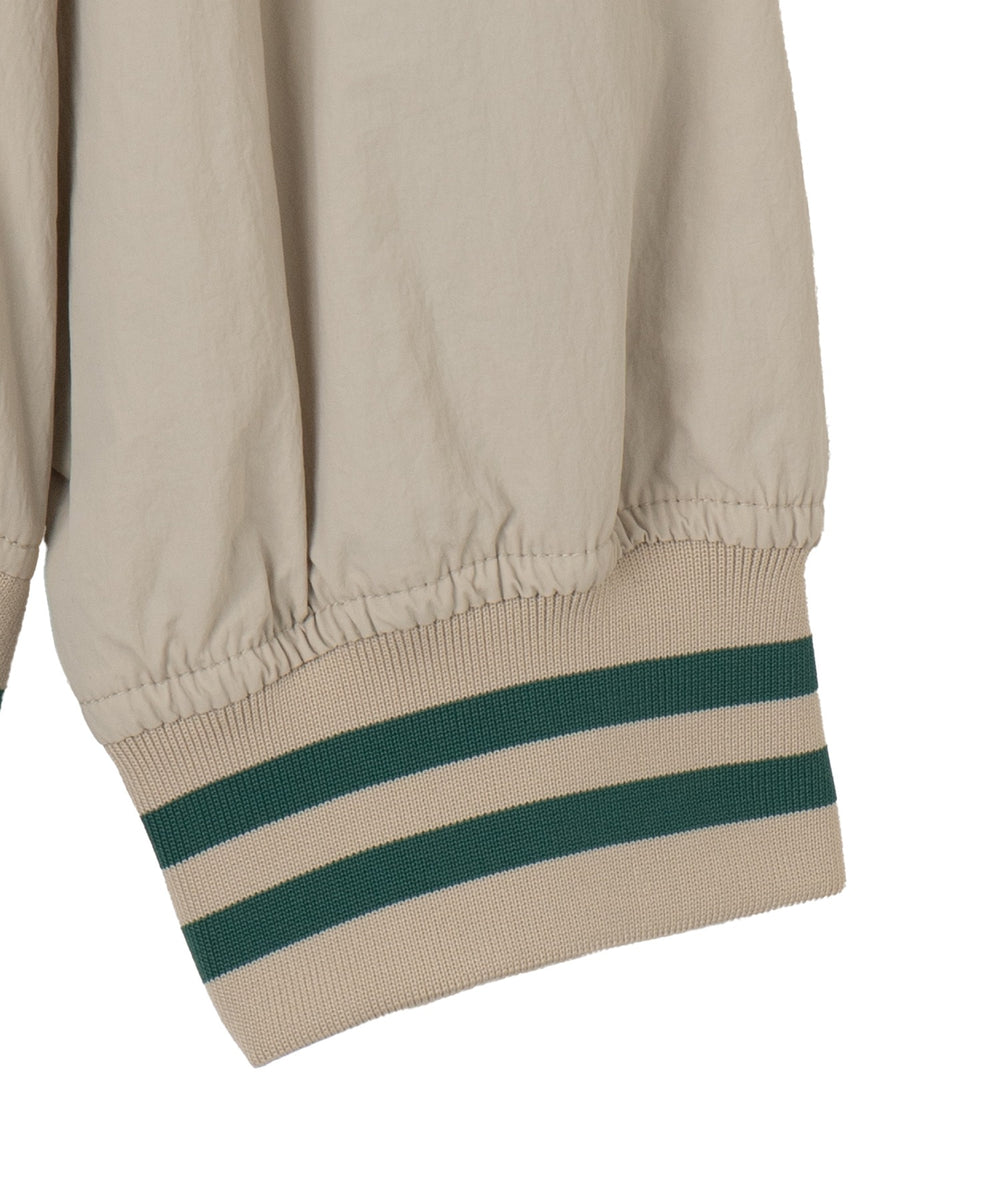 ナイロンカレッジプルオーバー