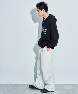 ブラック モデル：180cm L着用