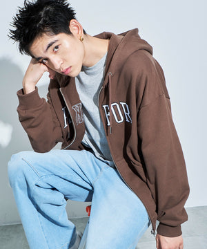 ブラウン モデル：180cm L着用