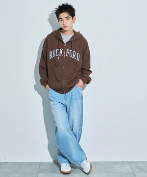 ブラウン モデル：180cm L着用