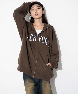 ブラウン モデル：161cm L着用