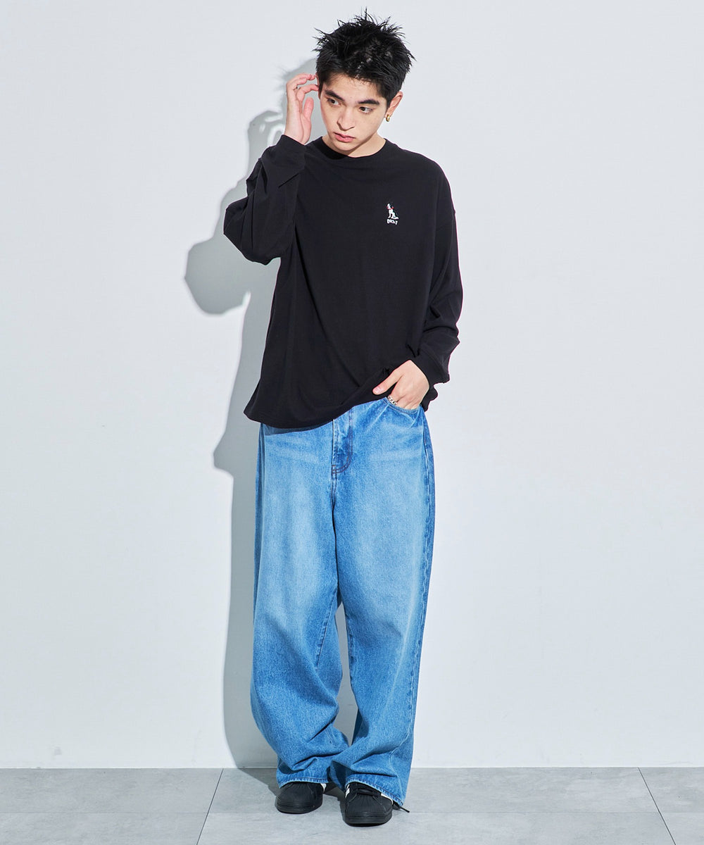 ブラック モデル：180cm L着用