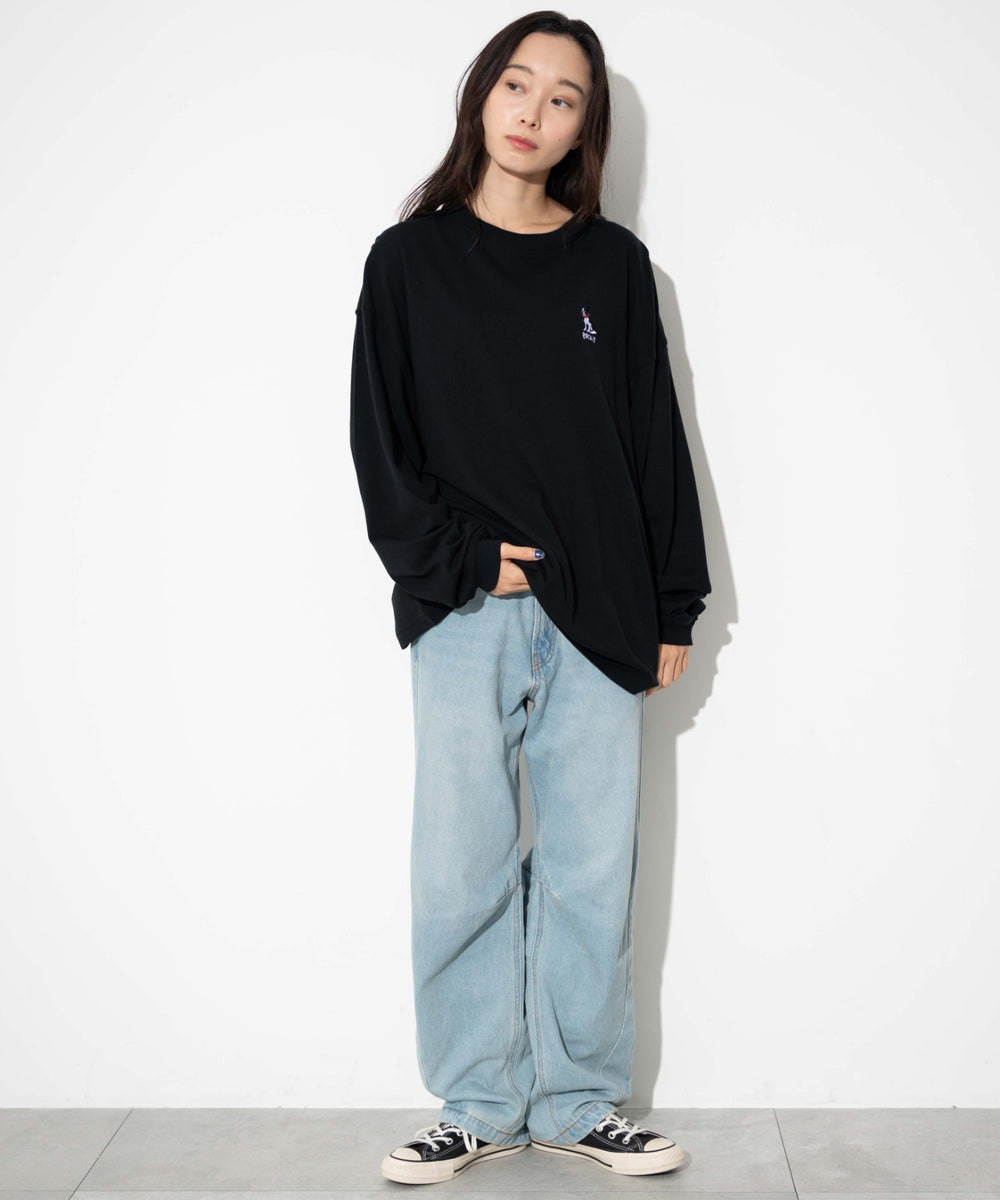 ブラック モデル：161cm L着用