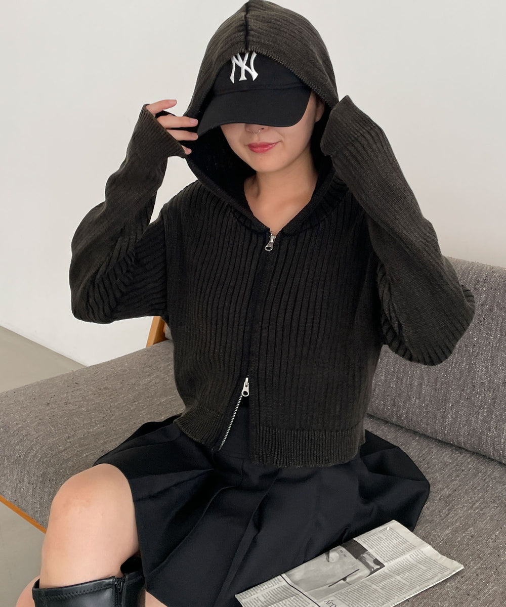 ブラック　モデル:155cm F着用