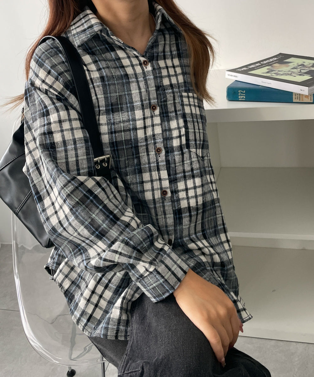 ネイビー　モデル:155cm F着用