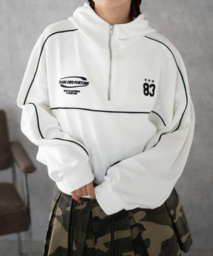 ホワイト 　モデル:155cm F着用