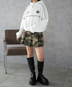 ホワイト 　モデル:155cm F着用