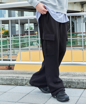 ブラック モデル：180cm L着用