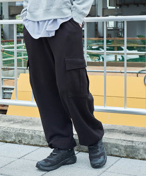 ブラック モデル：180cm L着用