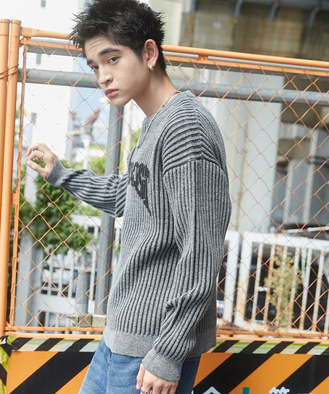 グレー モデル：180cm L着用