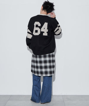 ブラック　モデル:180cm L着用