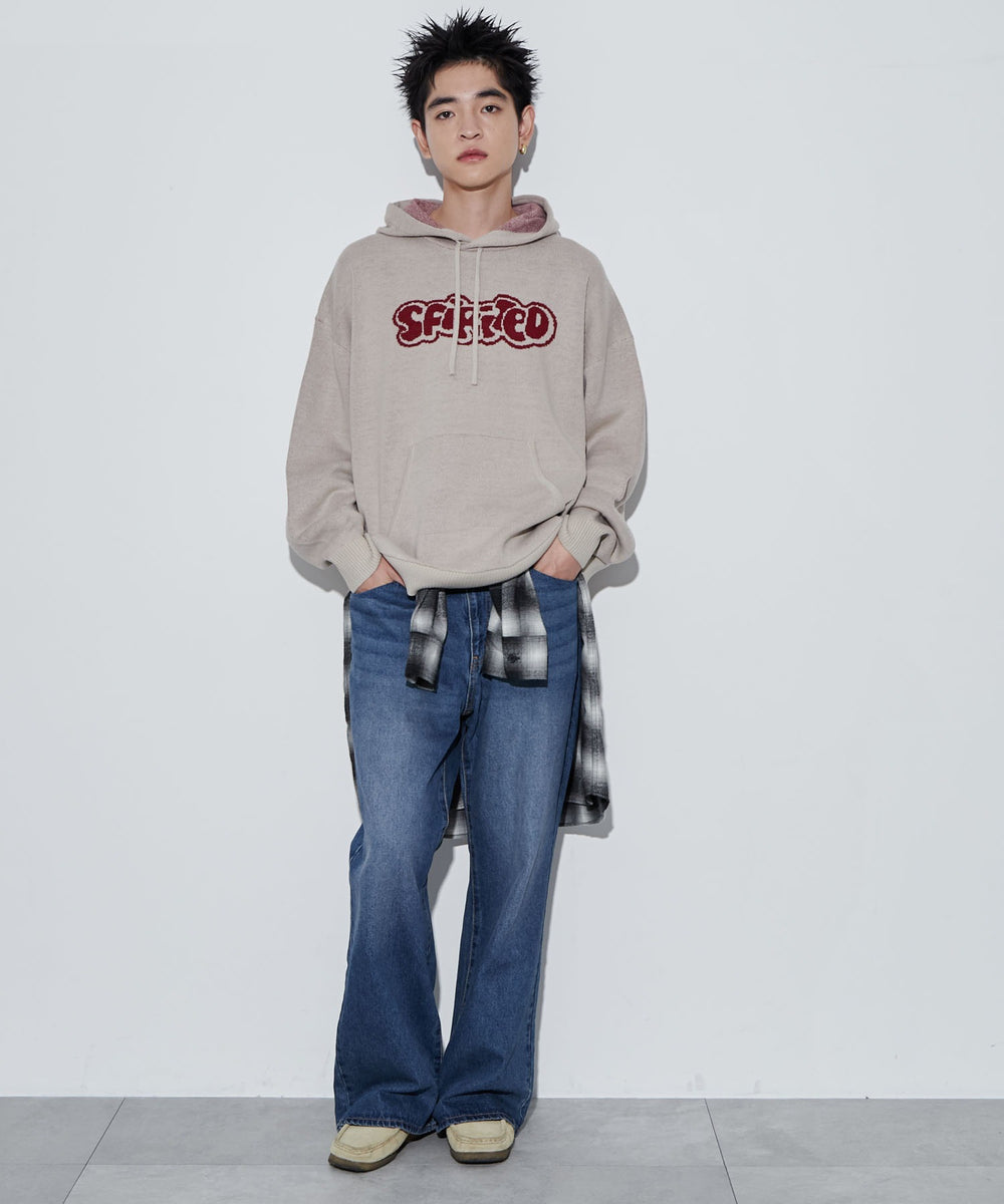 ホワイト　モデル:180cm L着用