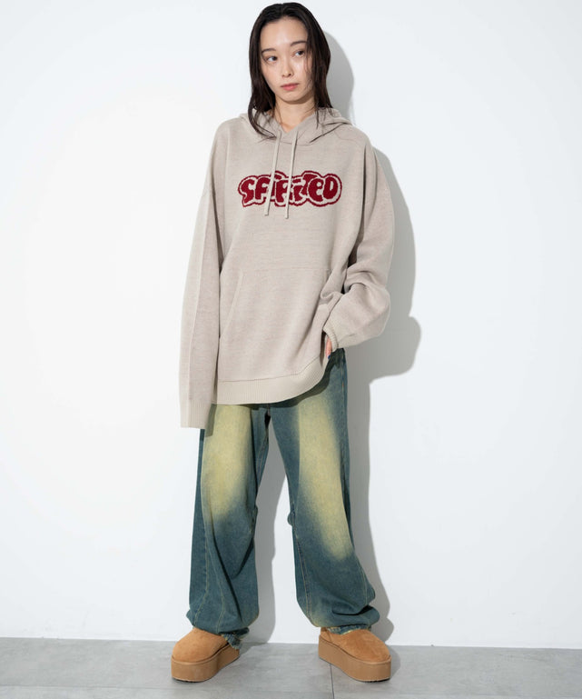 ホワイト モデル：161cm L着用